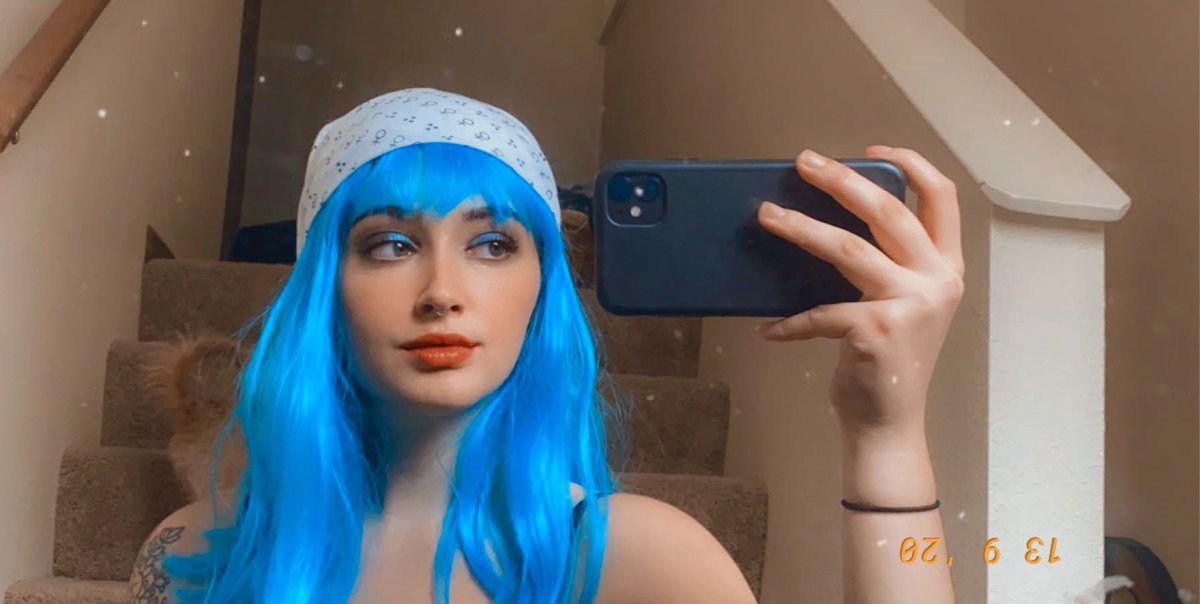 darnpool's tweet image. god I dream of a man that looks and talks like jason todd