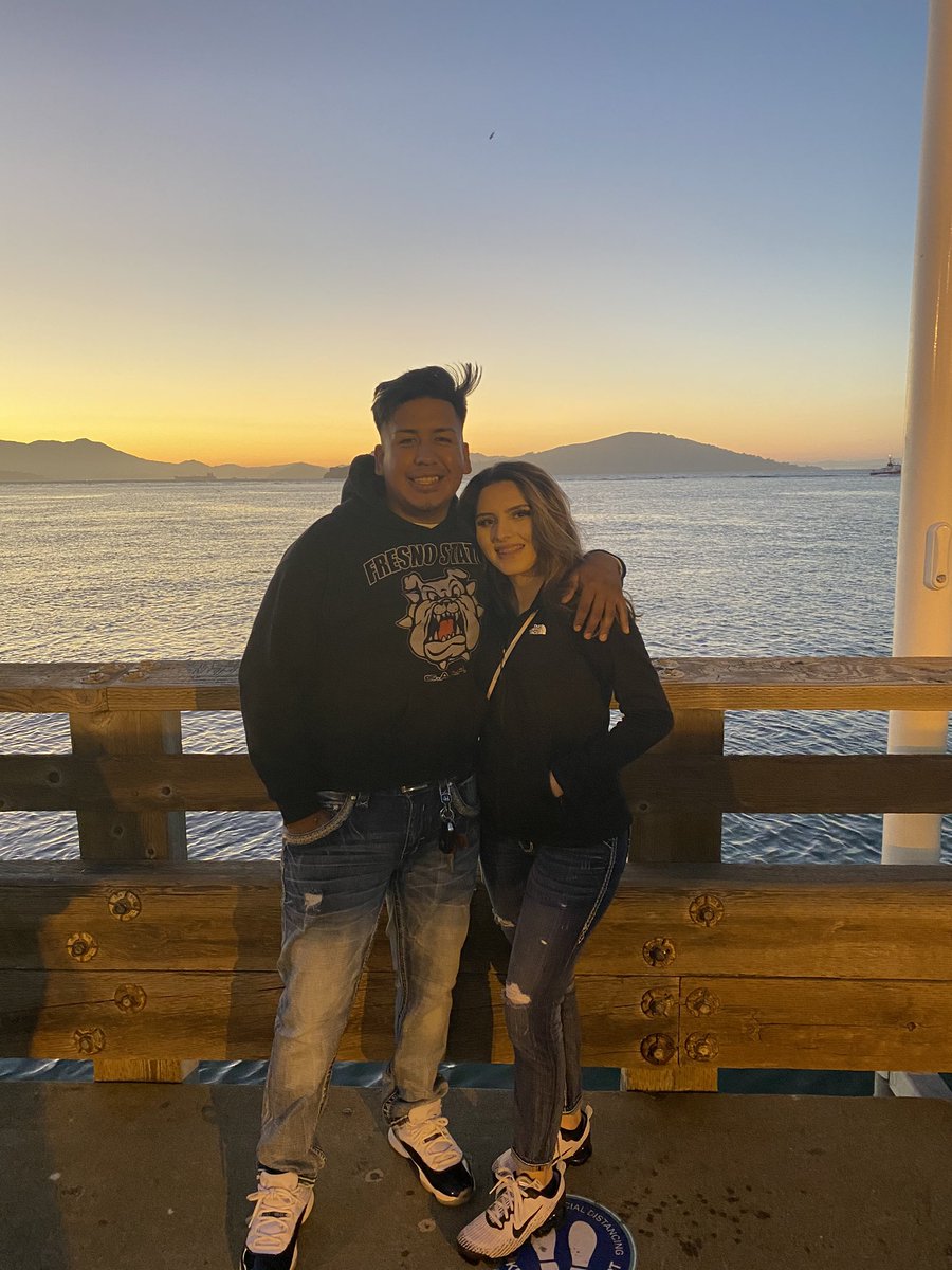 vaneesssaaaa_'s tweet photo. Happy national boyfriends day to my baby🥰❤️ https://t.co/kpHY6osT5V