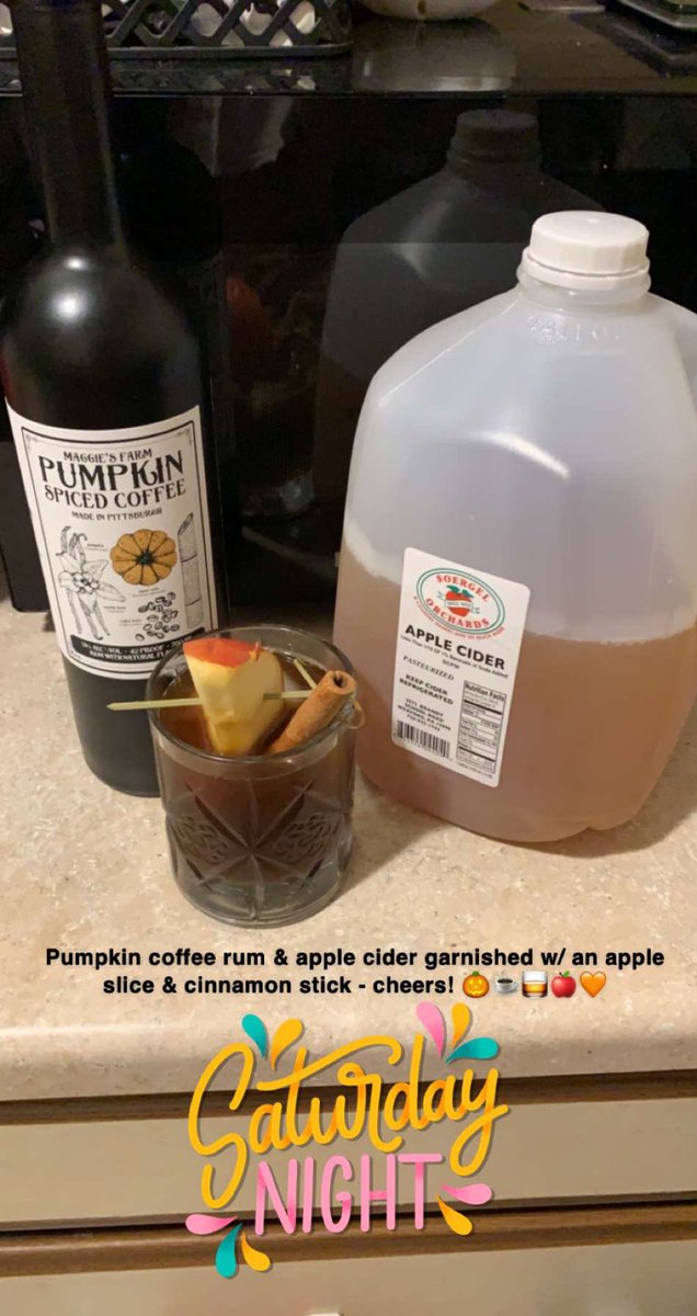 EricaLynn1549's tweet photo. #maggiesfarm #pumpkin #pumpkinspice #coffee #rum #pittsburgh #madeinpittsburgh #soergelorchards #cider #applecider #cheers #saturday #saturdaynight #weekend #weekendvibes #fallvibes 🎃☕️🥃🍎🧡 @MaggiesFarmRum @SoergelOrchards https://t.co/vC3pxHEi4X