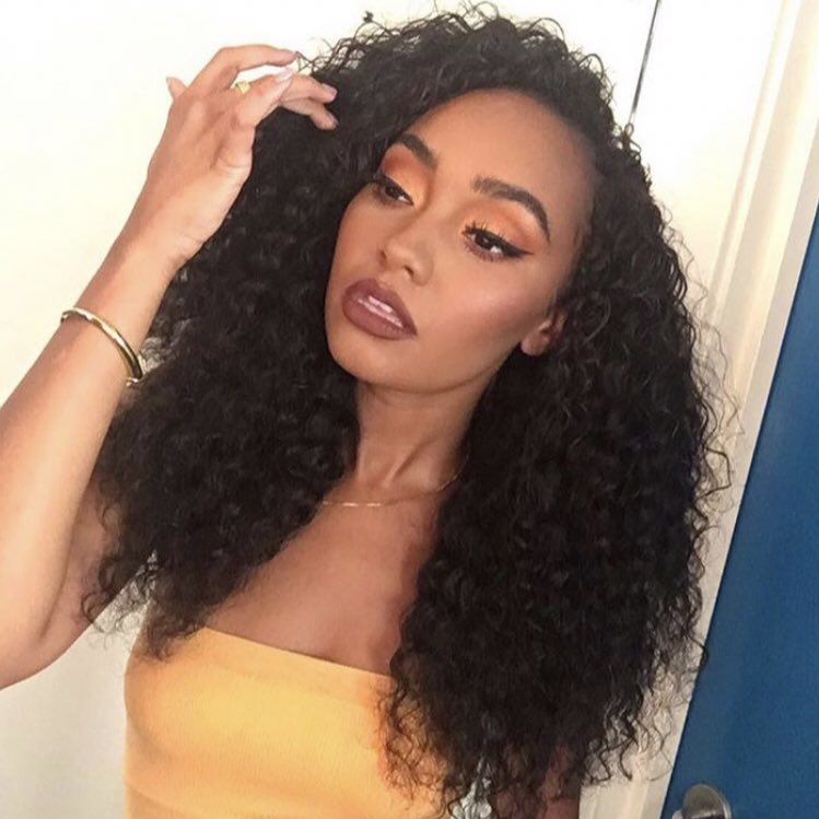 leigh anne siendo la diosa de los cat eye  #HappyLeighDay