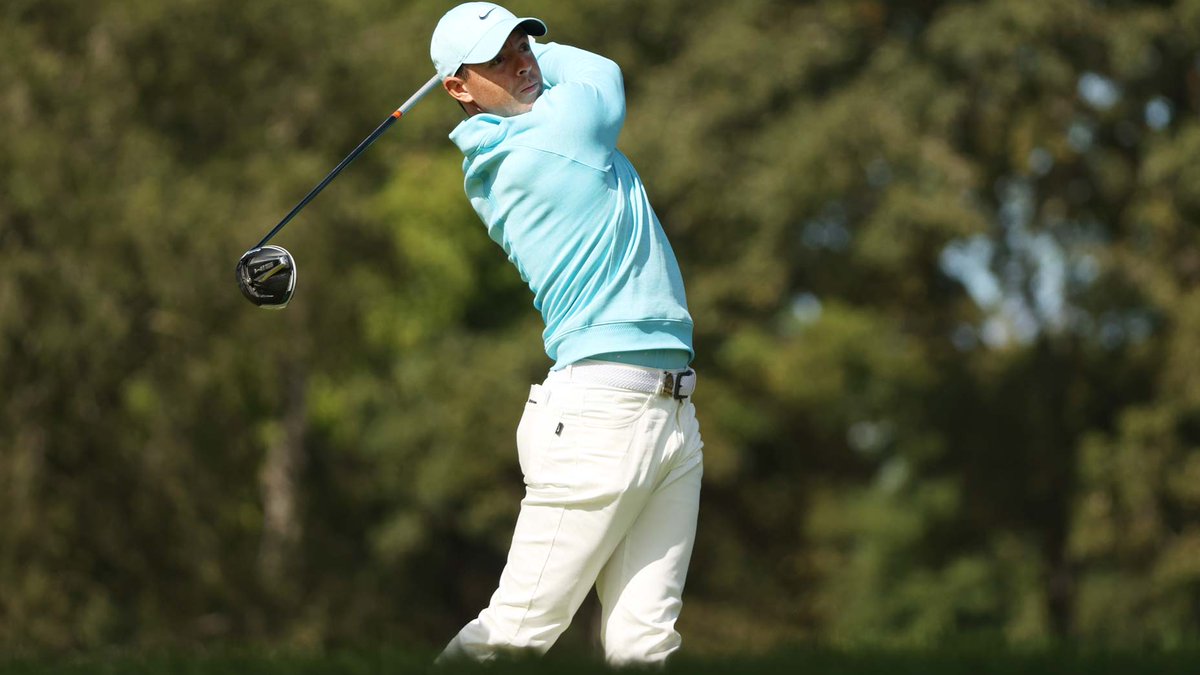 GOLF_com's tweet photo. 186 ball speed and 340 yards of carry? 

Based on these numbers Rory might be entering the distance arms race. 
https://t.co/SZE2DnA6QJ https://t.co/aVDaAAuI0B