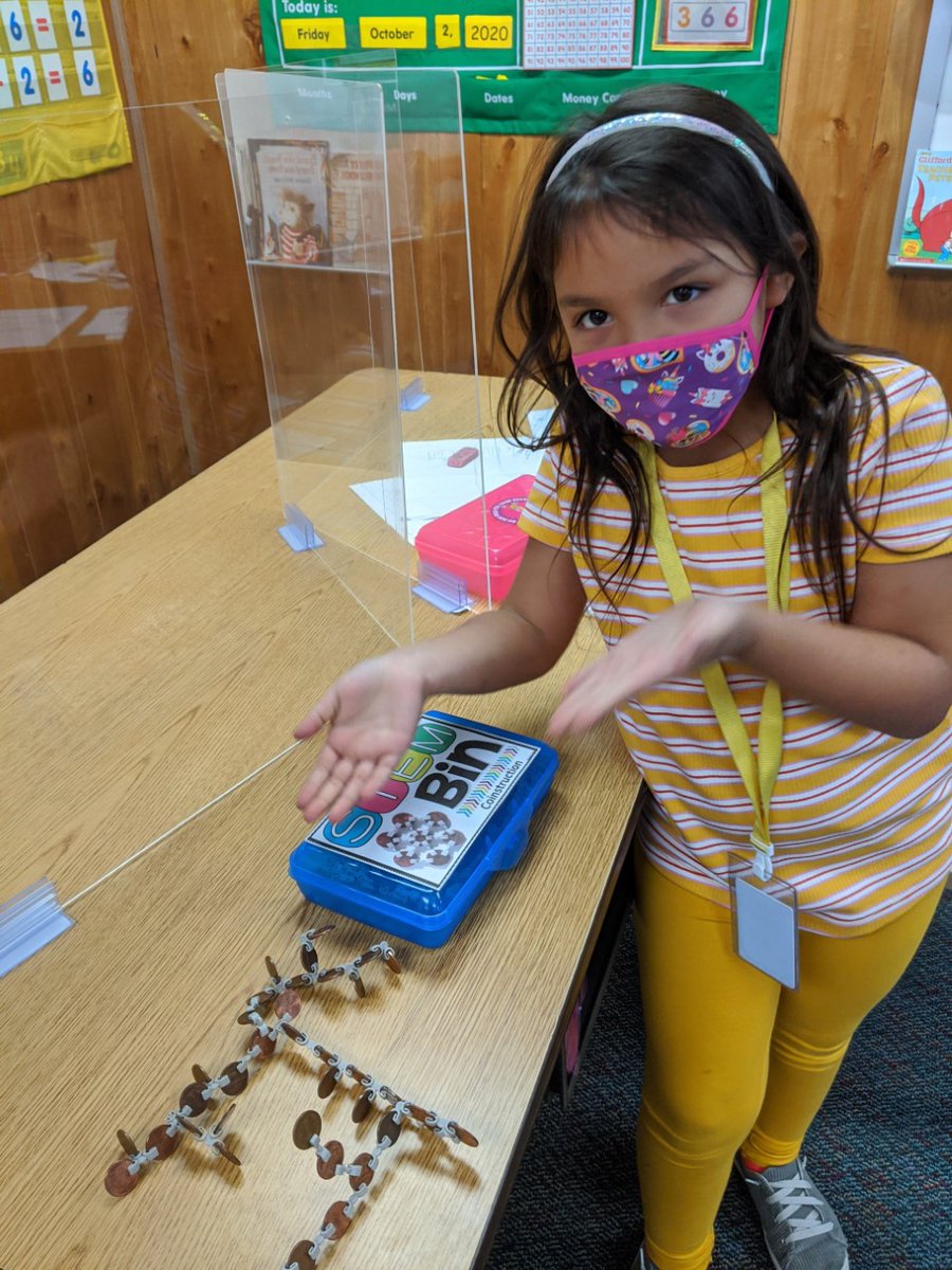 MrozMasterminds's tweet photo. #FiestFirsties were challenged to create and invent structures using the items in their STEM Bins while following the #EngineeringDesignProcess. @cfisdFiest #FiestROAR #WeAreOne @brookebrownTOTb https://t.co/pIFHOlnRJJ