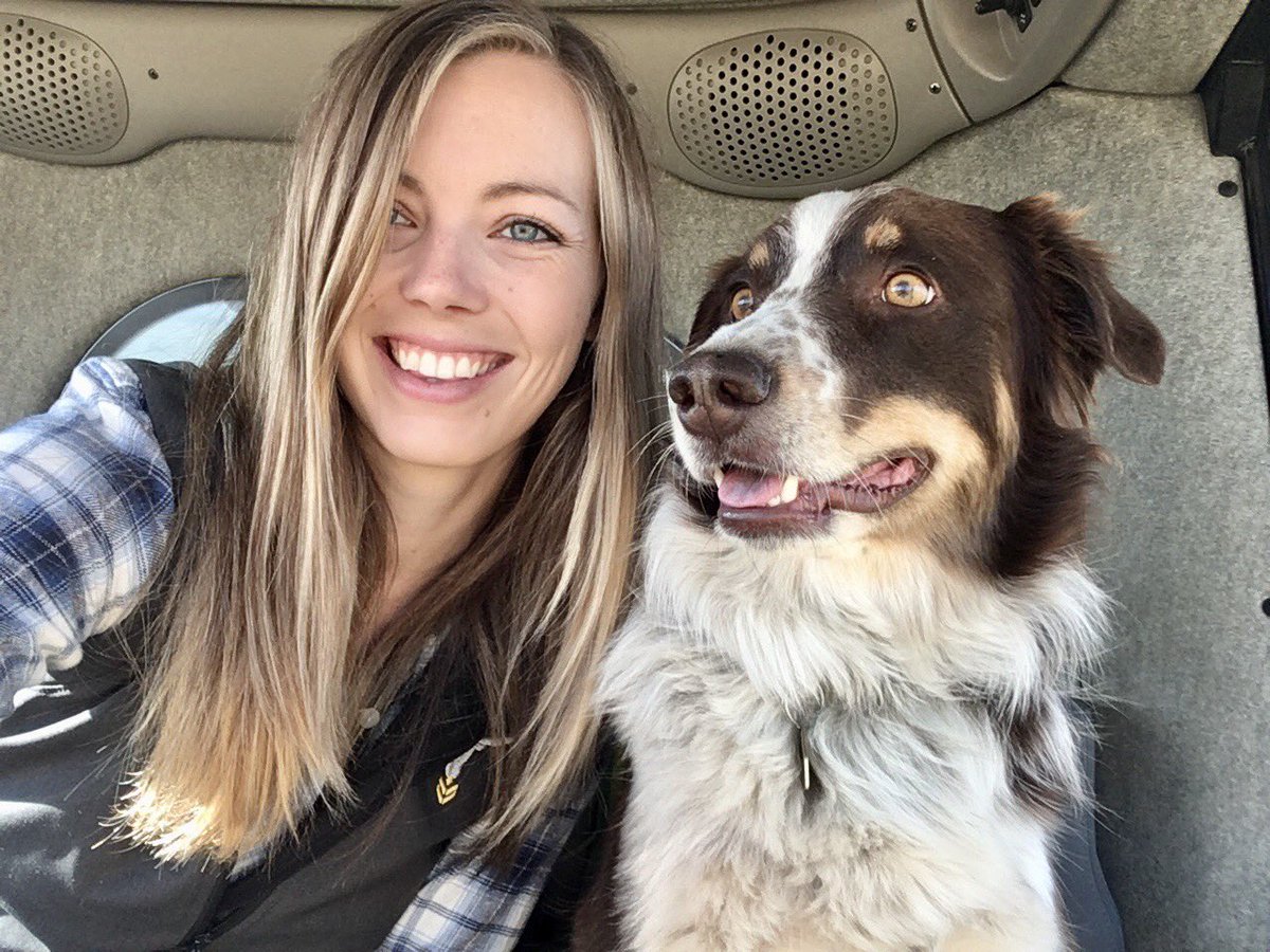 katlyn_kummer's tweet photo. My combine copilot https://t.co/KXP4uVnkNg