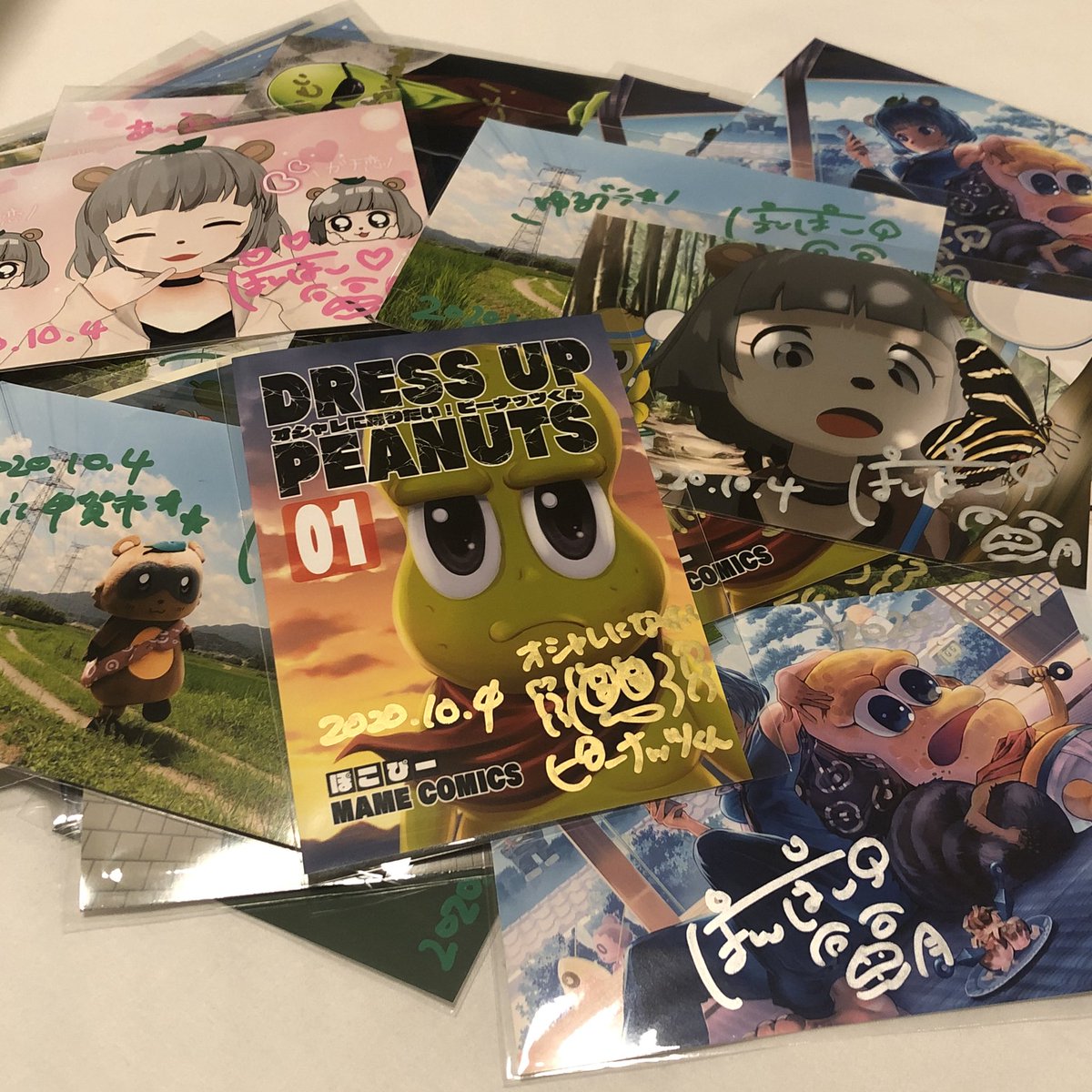 FANBOXに入ってる方は会場でぽこピーサイン付きブロマイドがもらえます