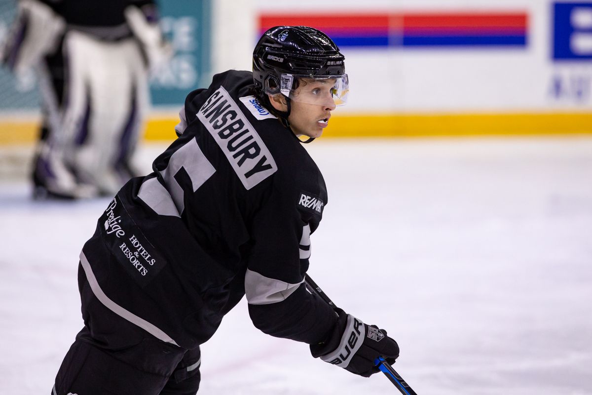 Silverbacks vs. Vipers is a rivalry on the rise

👤 | Riley Fonger (<a href="/RileyFonger/">Riley Fonger</a>)
📰 | bchlnetwork.ca/silverbacks-vs…
📷 | Garrett James Photography (<a href="/garrettjames22/">Garrett James</a>)

#BCHL #BCHLNetwork #InteriorConference #editorial