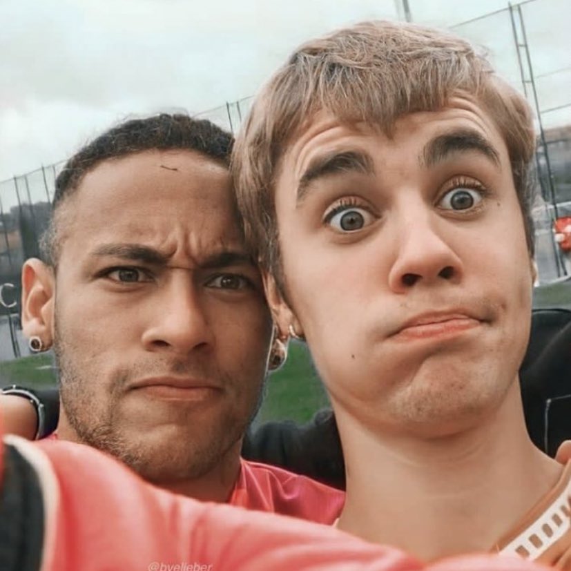 Justin Bieber and Neymar Jr’s friendship (a cute thread)