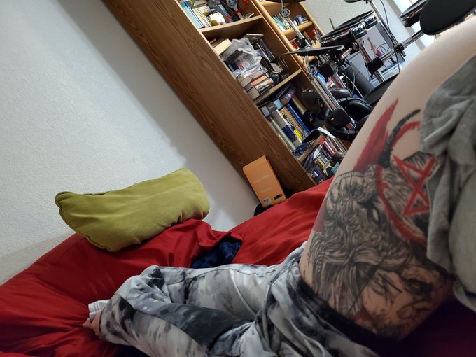 Enjoying my Saturday night https://t.co/BVx9ozhiLQ<a href="/tag/newprofilepic"class="tags"><span>#newprofilepic</span></a>