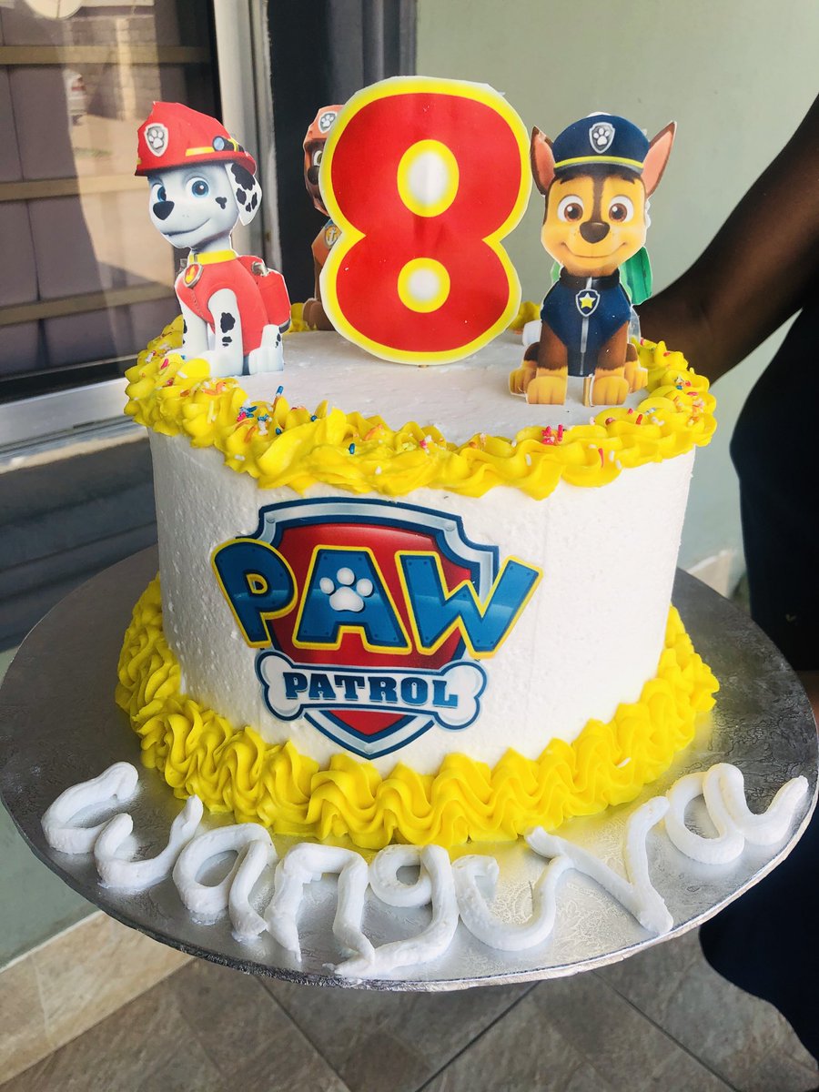 BeeBakes2's tweet image. Ready for an 8 year olds birthday today 🎉🎉🎉