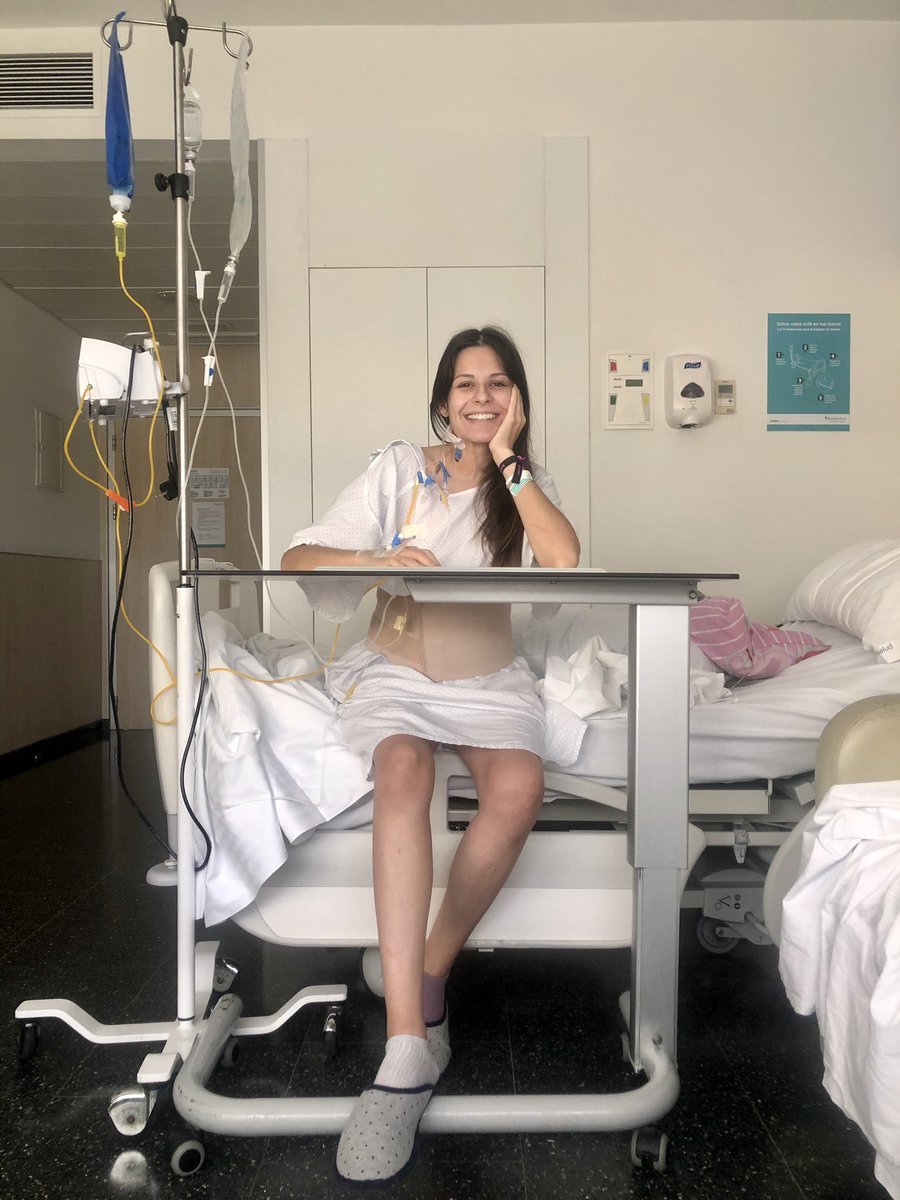 nh487's tweet photo. Quizás la gran diferencia 
con las personas que pasan una enfermedad 
es simplemente,
que aquellas que no lo han vivido
todavía no son conscientes
de que la vida puede acabar mañana. https://t.co/xdimPgQ7PS