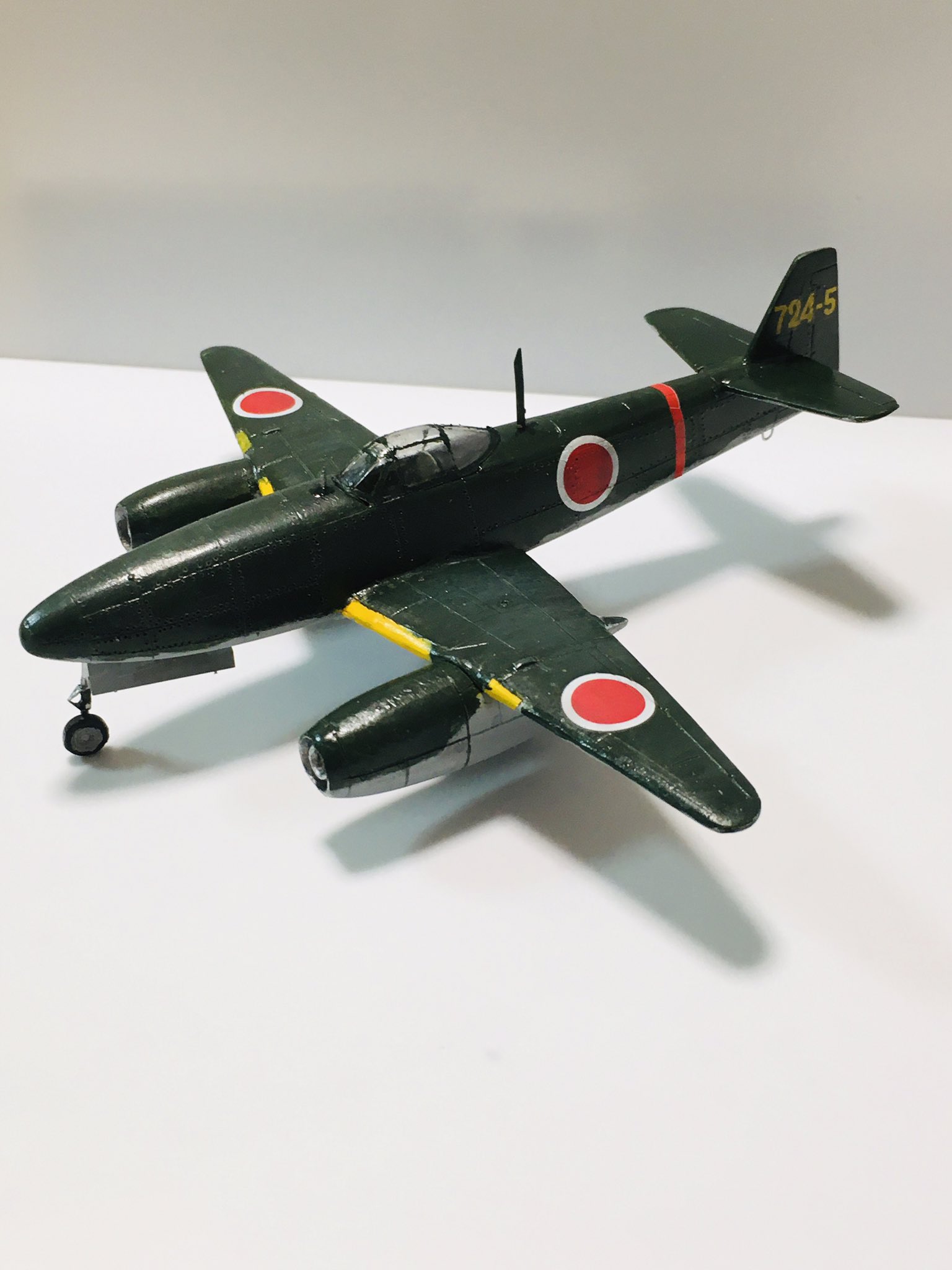 K Ushijima Azmodel 1 72 橘花 完成とします 架空マーキングは 橘花で編成予定だった第724航空隊ということで 微妙な調整が上手くいかず 細部はガタガタなので これも要リベンジキットですね 橘花 試作機 T Co Niygbujj8o Twitter