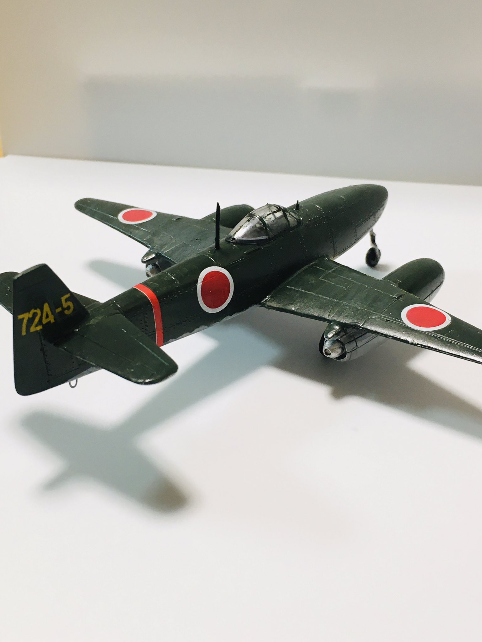 K Ushijima Azmodel 1 72 橘花 完成とします 架空マーキングは 橘花で編成予定だった第724航空隊ということで 微妙な調整が上手くいかず 細部はガタガタなので これも要リベンジキットですね 橘花 試作機 T Co Niygbujj8o Twitter
