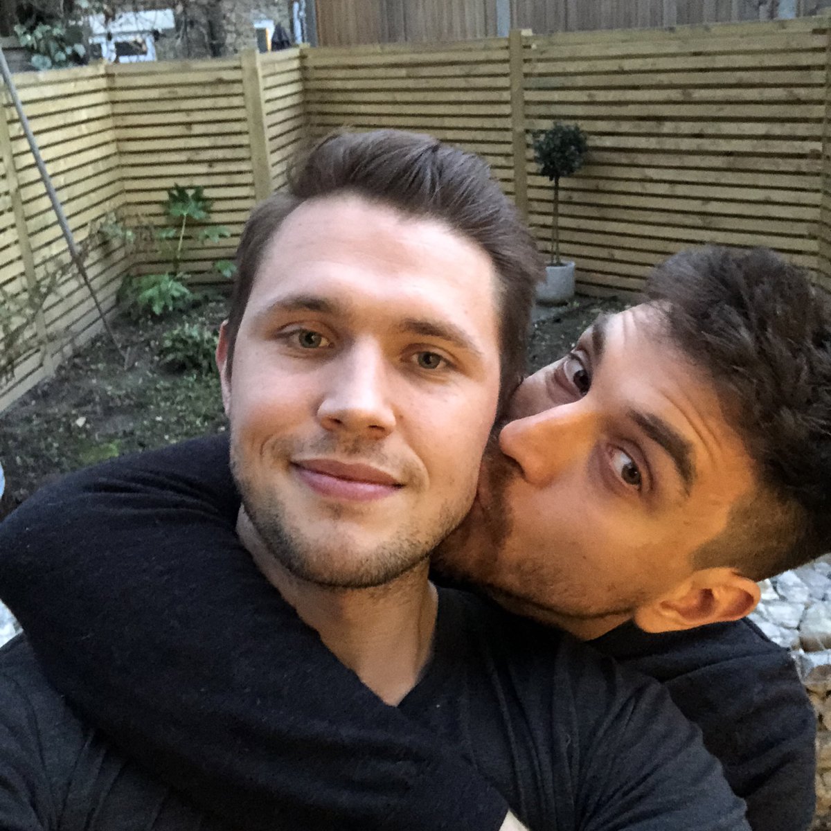 jamesglynn's tweet photo. May the #ProudBoys hashtag being hijacked by the gays bless your timeline all day.

❤🧡💛💚💙💜🤎🖤🤍 https://t.co/b3fdUuVw7C