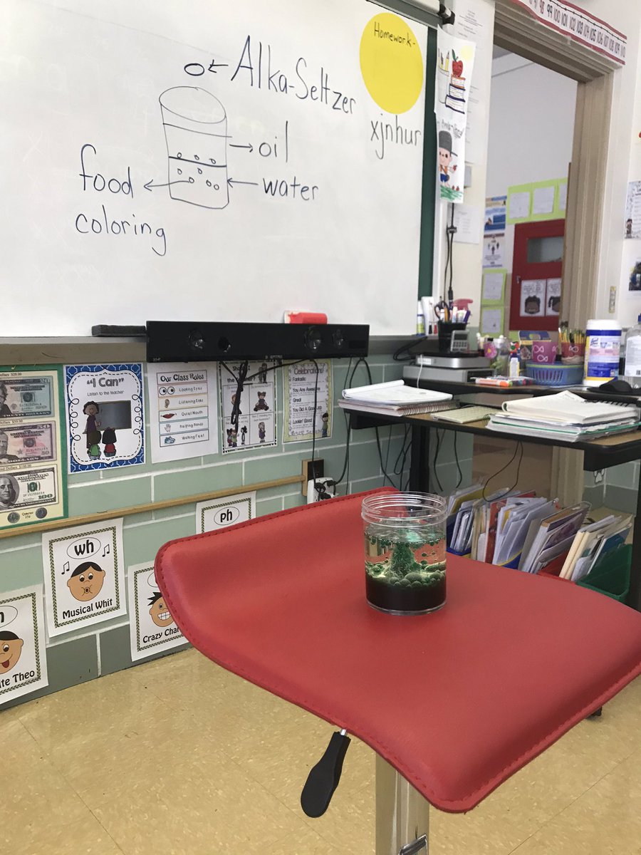 cy103202's tweet photo. My class loves science!  They make the best predictions!  #firstgraderrock  #Science https://t.co/EulPQCi9SW