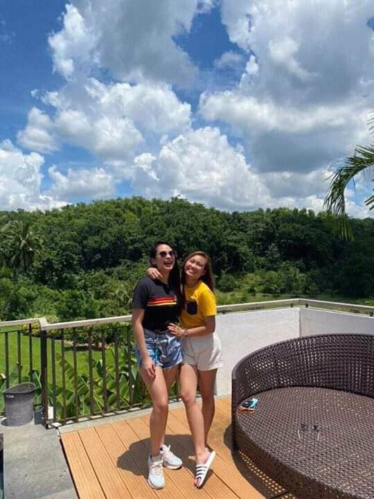 PsycheSantarin1's tweet photo. #TeamLeilaVlogs
100kSubsForLeila
@pijiprecia&amp;@leipong https://t.co/p7dnuMsLHW