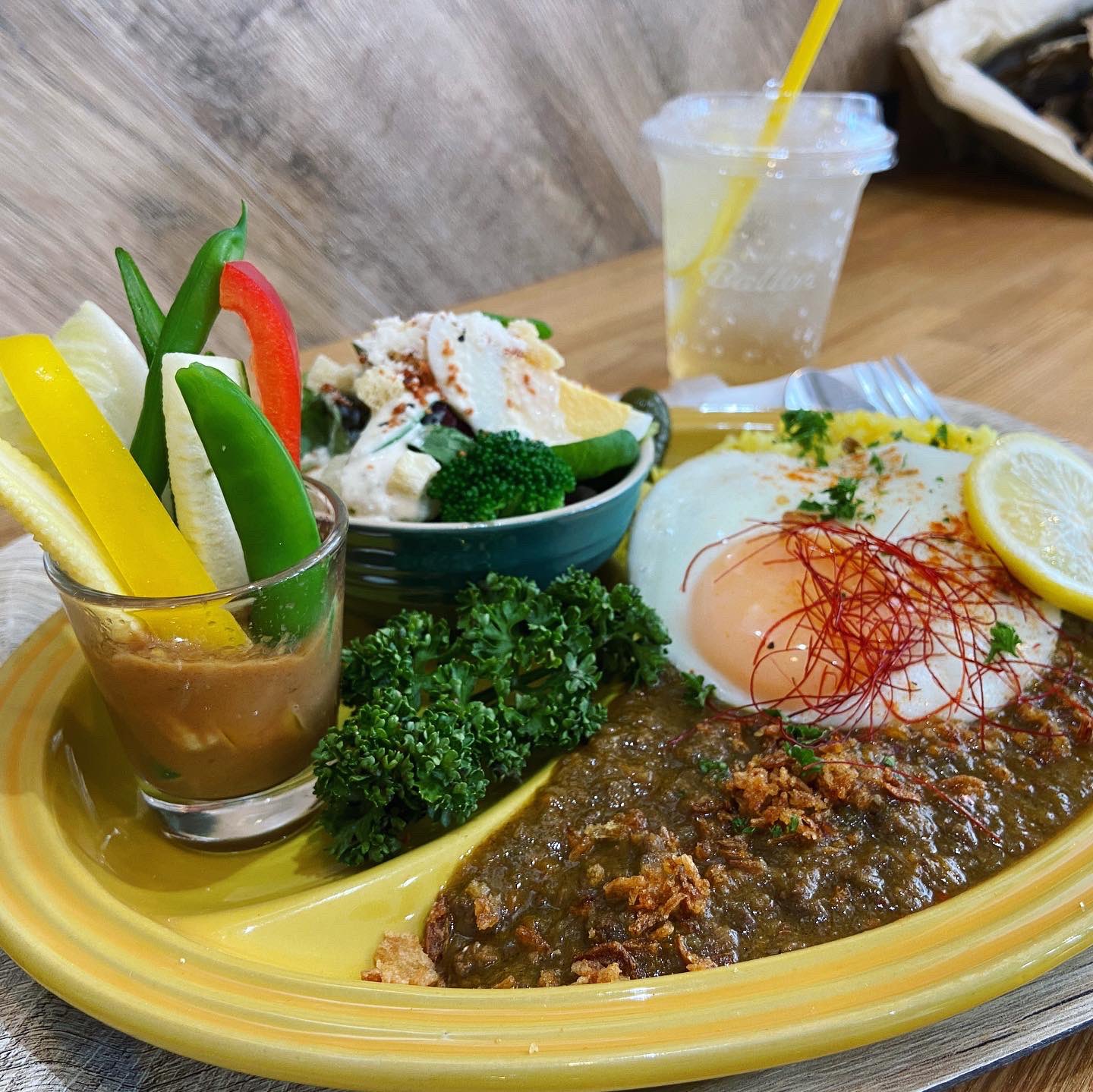 ブリジロック 和歌山駅近くの Cafe De Ballon でランチ キーマカレーは優しい味で女性にもオススメ カフェランチ カフェドバロン 和歌山カフェ T Co Qtdjednznt Twitter