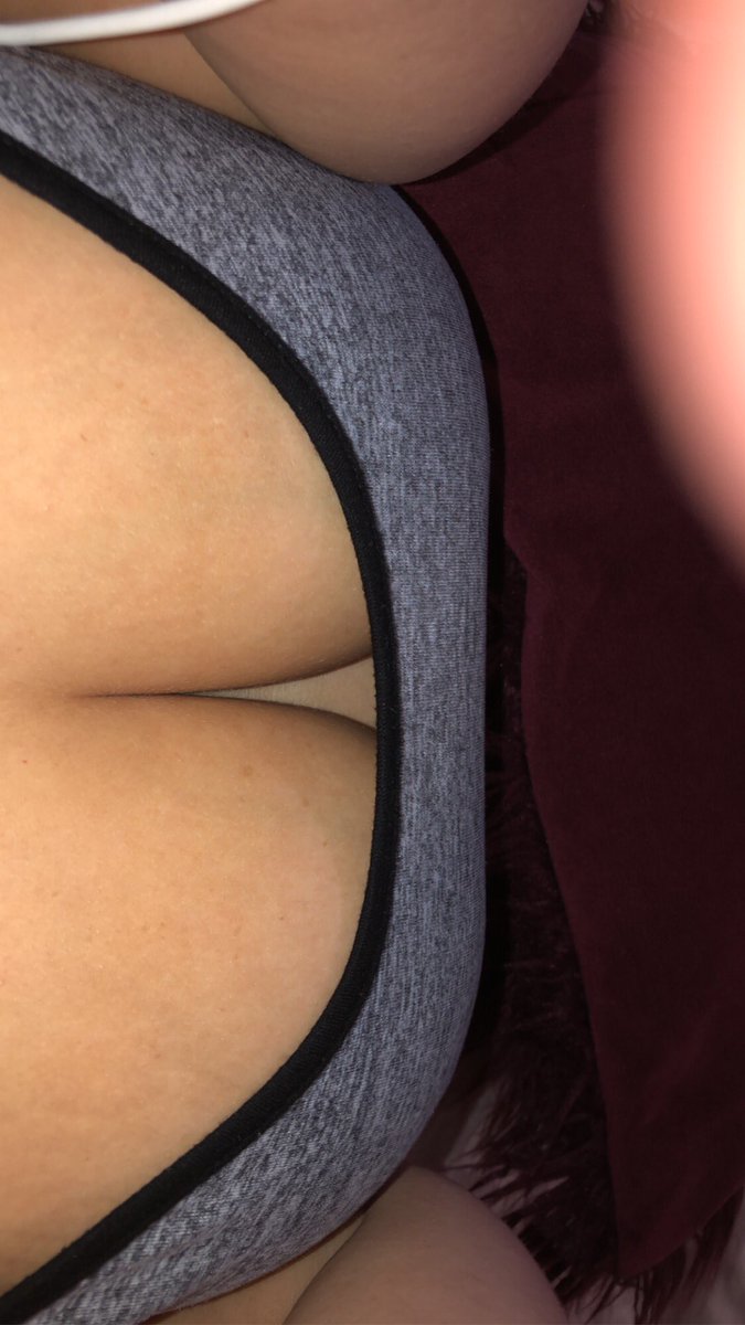 brittb221's tweet photo. https://t.co/F3Q9J48BzC #onlyfans #onlyfanspromo #onlyfansaustralia #subscribe #onlyfanscontent $4.99 subs jump online and give your girl some tips 💰💵 so I can buy some new toys to play with for you xx 😜🍆🍑💦 TOP 17% OF ALL CREATORS https://t.co/3efbNA02Cb