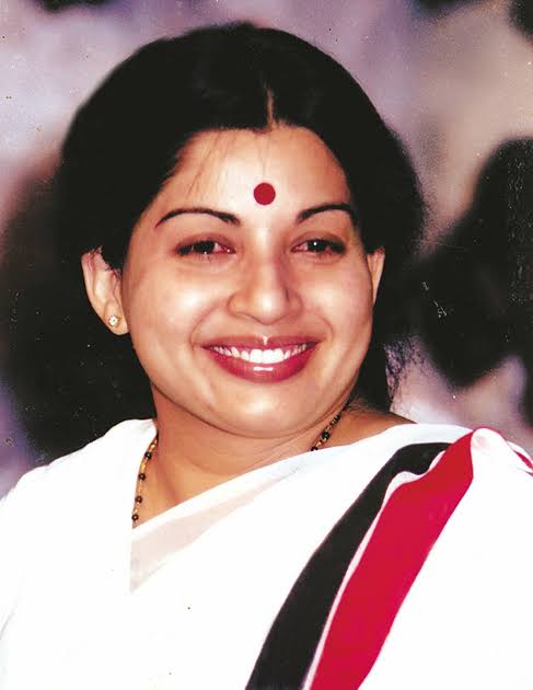 By the mean time, DMK Govt was dismissed byPM Chandrasekara Rao usingARTICLE 356 of Constitution ADMK was reunited under Ms.Jayalaalithaa 1991 June Election - ADMKwinsThalaivar went to home andcongratulated Amma Ms.Jayalalithaa 