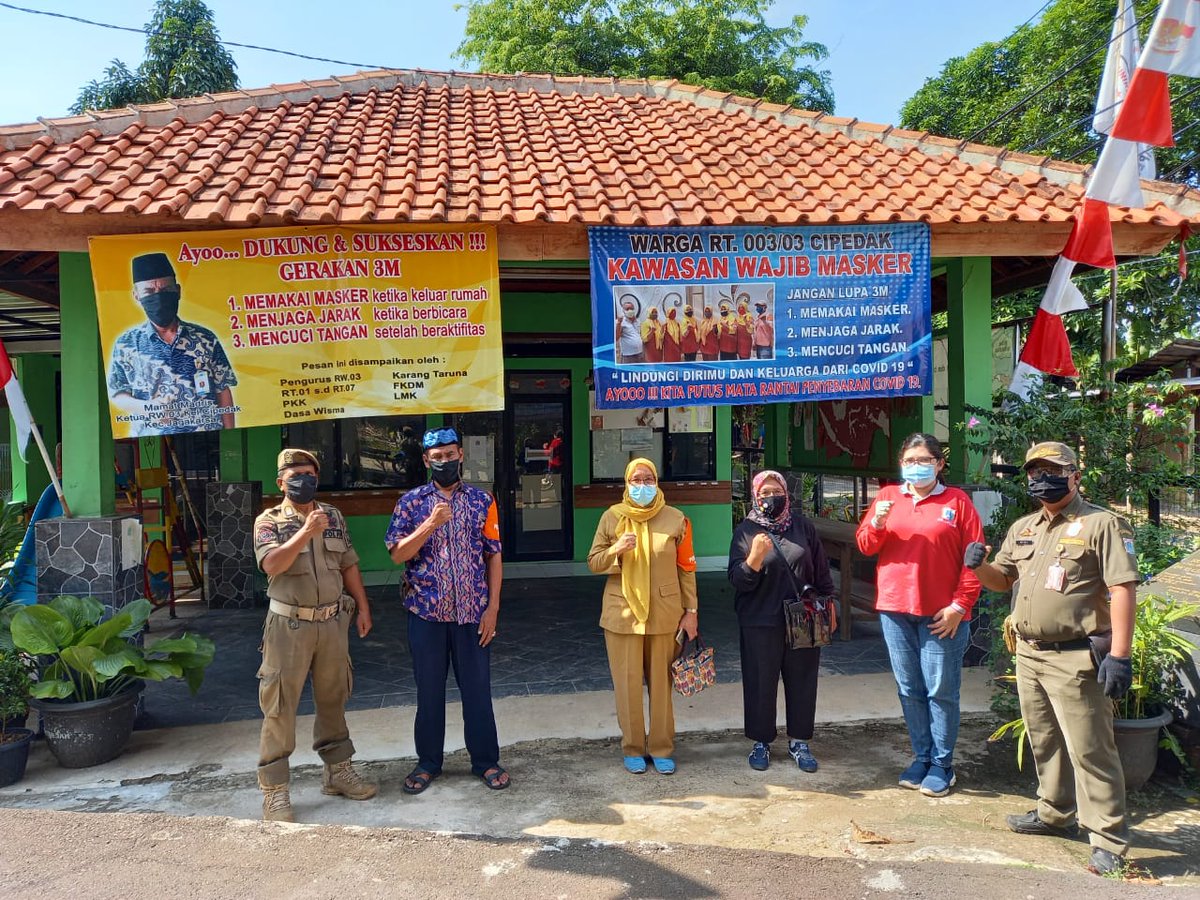 kel_cipedak_js's tweet photo. Monitoring PSBB/Tertib Memakai Masker Tingkat Lingkungan Rw 003 (04/2020)

@aniesbaswedan @BangAriza @KotaJaksel @DKIJakarta https://t.co/KPVrbGwrV3
