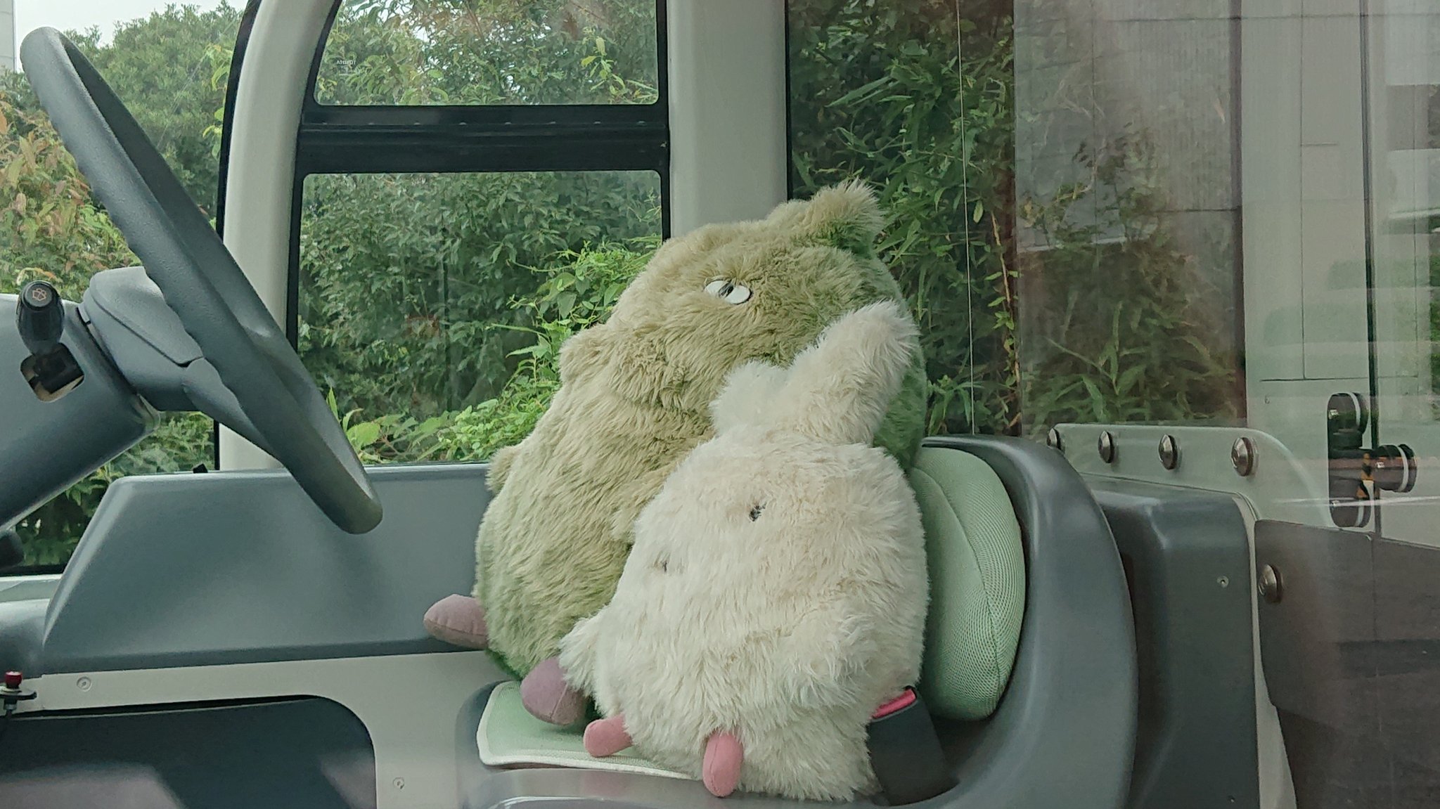 カミンズ 愛 地球博のバスあった モリゾーとキッコロまさか15年間もそこにいるのか