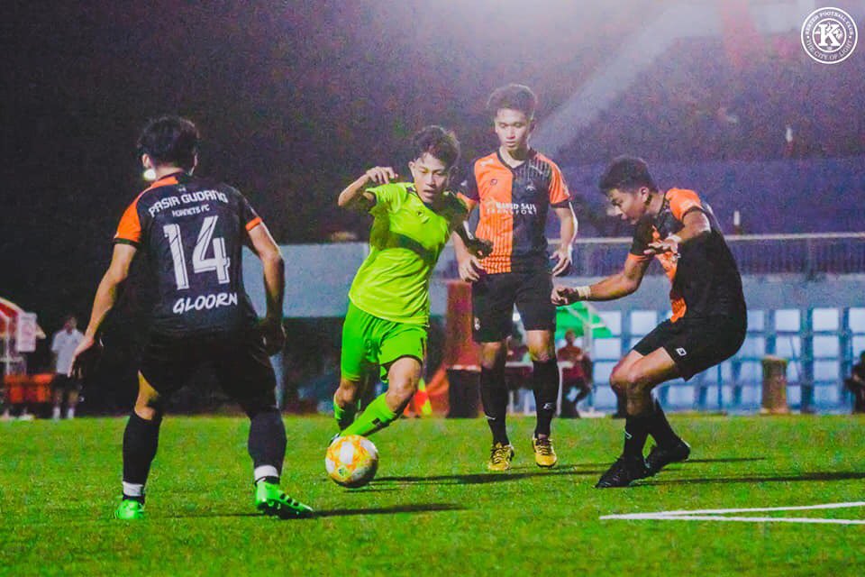 KertehFC's tweet photo. 🆚️ Pasir Gudang Hornets FC
🏟 Stadium Mak Chili, Kemaman

📸 🗂 #TheOilers

@MakChiliStadium | @pghornetsfc https://t.co/y9KrXXNGVI