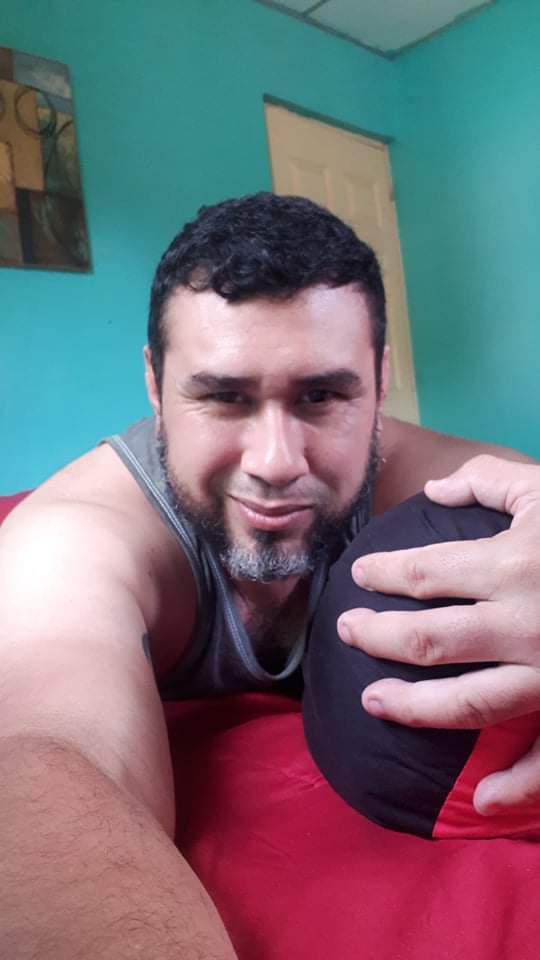 Dannyelmorboso's tweet photo. RT y paso pack #morbonica #exponiendonicas https://t.co/KSVCMAw9lh