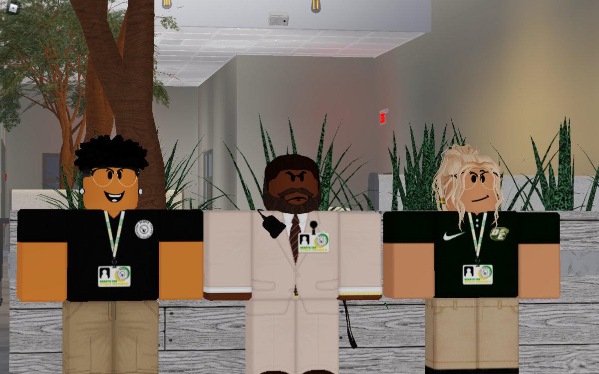 KNormanDISD's tweet photo. So excited to start an amazing week off at the District Administration building. This week is going to be awesome cause it's a spirit week at the H.S. and HOCO is on Saturday!  I also can't wait to work with @KGrayDISD &amp; @tyoungroblox #GoEagles! 💚💛🤍 https://t.co/AROiUmV1Kn
