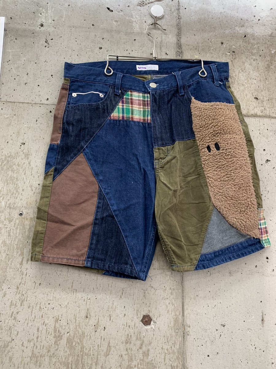 micmo_machida's tweet photo. 今日もたくさん入荷してます😇
全品330円!
(冬物アウターは500円)
ご来店お待ちしております!
#町田 #machida #古着 #MICMO #ミクモ #fashion #follow #followme #お洒落さんと繋がりたい #nice #used #安い #激安 #古着好き #古着女子 #古着男子 #コーデ #jacket #アウター #ワンピース https://t.co/KZC6hX76Pa