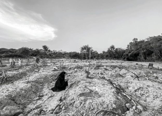 A burial ground for COVID victims  #lockdown  #Delhi  #Covid 8/9