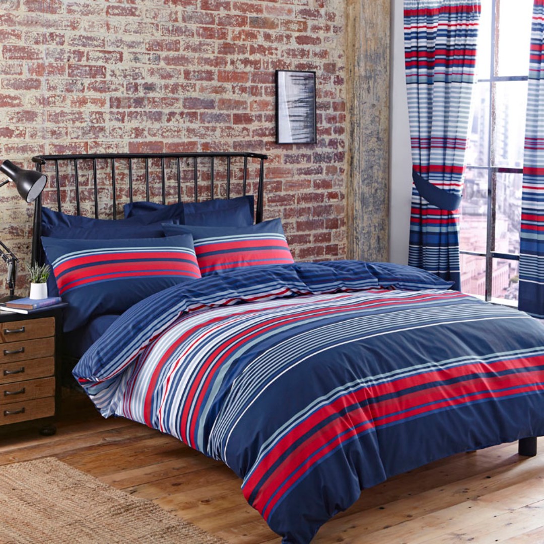 WeLoveLinen's tweet image. ASHTON reversible striped bed set in navy! 💙 The matching curtains are also available separately. 

Shop -ow.ly/CkyW50BHRfW

#stripedbedding #printedbedding #luxurybedding #navybedding #bed #bedroomideas #bedroominteriors #welovelinen