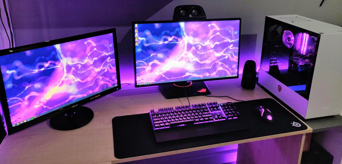 JeanClaudeAber's tweet photo. @bitwitkyle Here's mine Kyle, I re-joined Twitter after 8 years just to post this comment:
MSI B450 Gaming Plus Max
AMD Ryzen 7 3700X + Prism Cooler
Corsair Vengeance 16GB 3200MHz
Samsung NVME Evo Plus 1TB+ 2TB 7200RPM HDDs
Corsair RX850
GTX1070 8GB
NZXT H510
ASUS ROG SWIFT 27" 1440p 165Hz https://t.co/oL0rLJq998