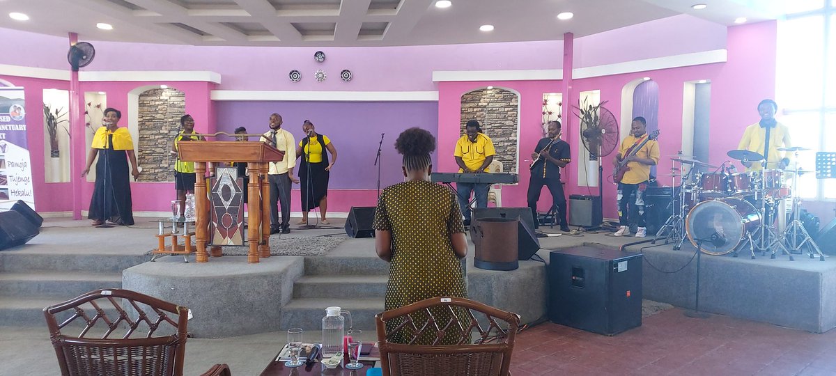 mombasajcc's tweet photo. Ninamjua aliyeniokoa ni Yesu..
#sundayvibes 
#mjccat16
#buildmychurch https://t.co/K6yRL6E0Ha