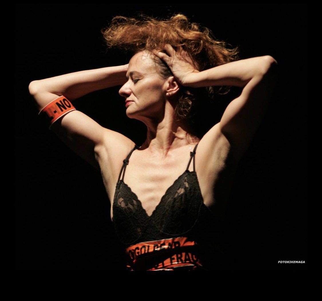 <a href="/Monica_Runde/">MRunde</a> me has emocionado profundamente 😢con tus palabras de gratitud a <a href="/salacuartapared/">Sala Cuarta Pared</a> en <a href="/radio5_rne/">Radio 5</a> por su merecido #premionacionaldeteatro emotivas también las palabras de <a href="/danielgalindo78/">Daniel Galindo</a> de <a href="/LaSalaRNE/">La Sala (RNE)</a> enhorabuena JAVIER G YAGÜE 🎭🙌🏻