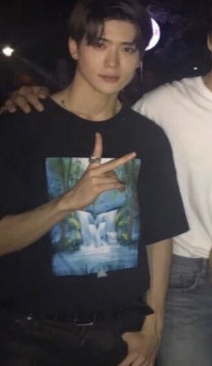 jaehyun as the frat boy he is; a thread