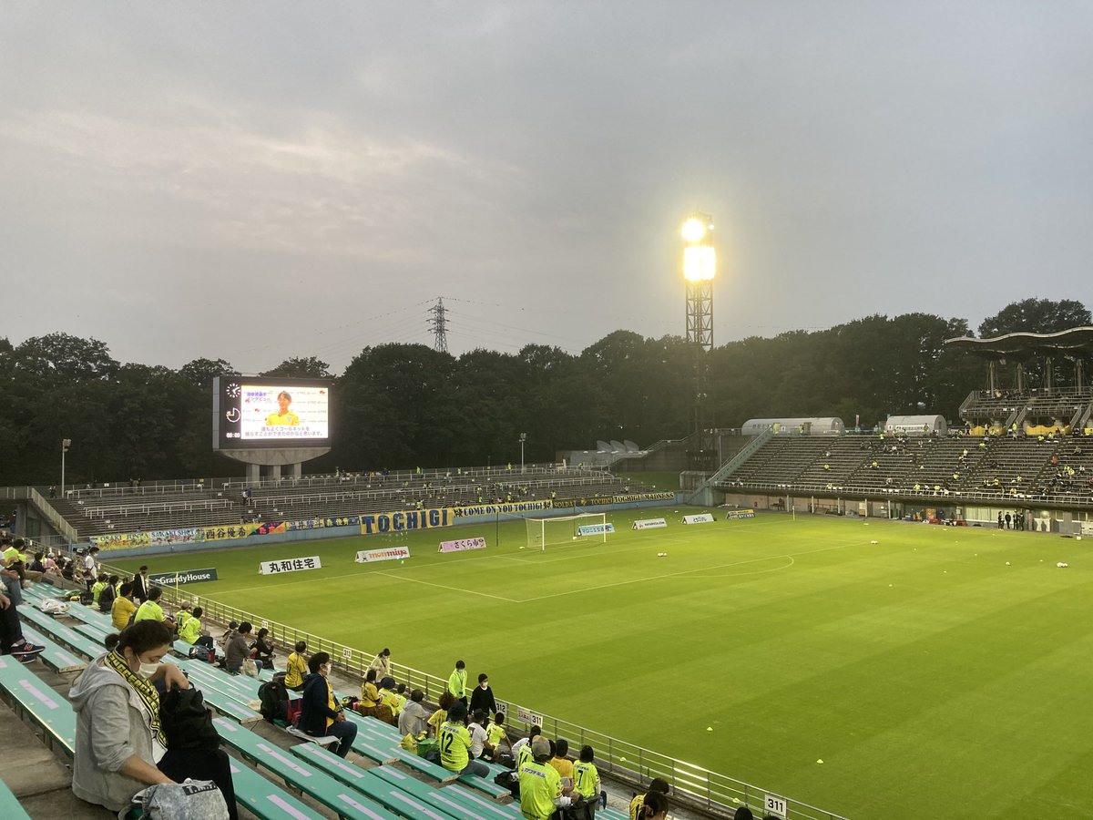 Sancon Eneble 今日はいつもより俯瞰で見たいため上の方から グリスタ Sancon Eneble 今日はいつもより俯瞰で見たいため上の方から グリスタ