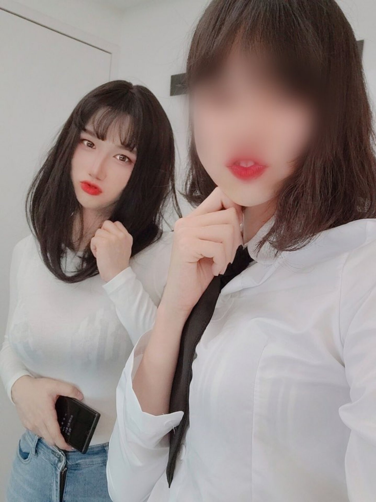 GOBUGI🎀 on X: 몸매는 오지고 얼굴은 빛이나시는 오브제님과 함께 즐거운 셀카타임! @Objet_01  t.cokA3jxcV1ym  X