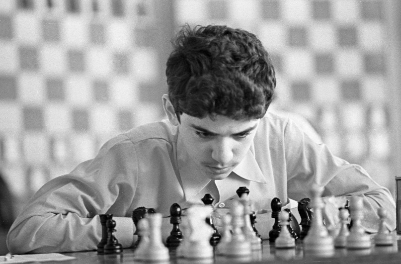 Forward Chess on X: Tal and 15 year old Kasparov at the 46th USSR