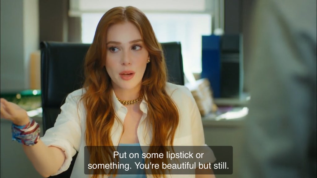 1) I’m not even going to try for nice screenshots with perihan. Can I be part of the yalcinkaya family? The other one is tacky.  2) Leyla sounds like my mother when she’s giving advice to Seda.  #iyigündekötügünde  #elçinsangu