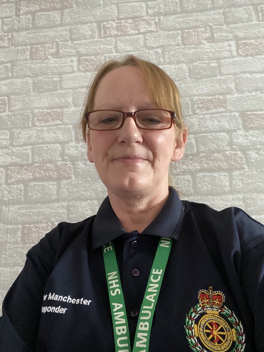 Out and about responding to incidents in the community 😊⁦<a href="/NWAmbulance/">North West Ambulance Service</a>⁩ ⁦<a href="/cfr_hyde/">Hyde Ecfr</a>⁩ ⁦<a href="/meandrew17/">Andrew Stone</a>⁩