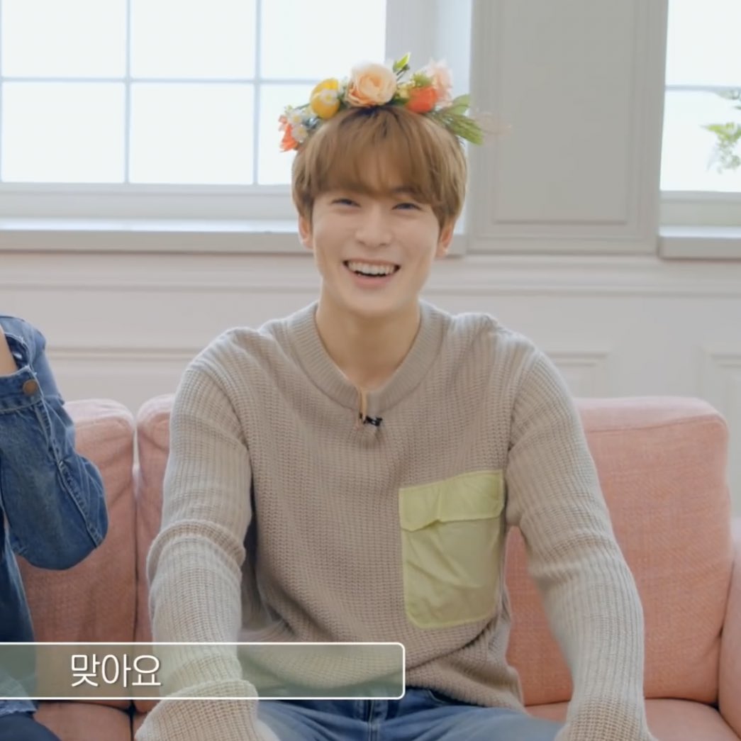 Just roomie things Jaehyun and Jungwoo