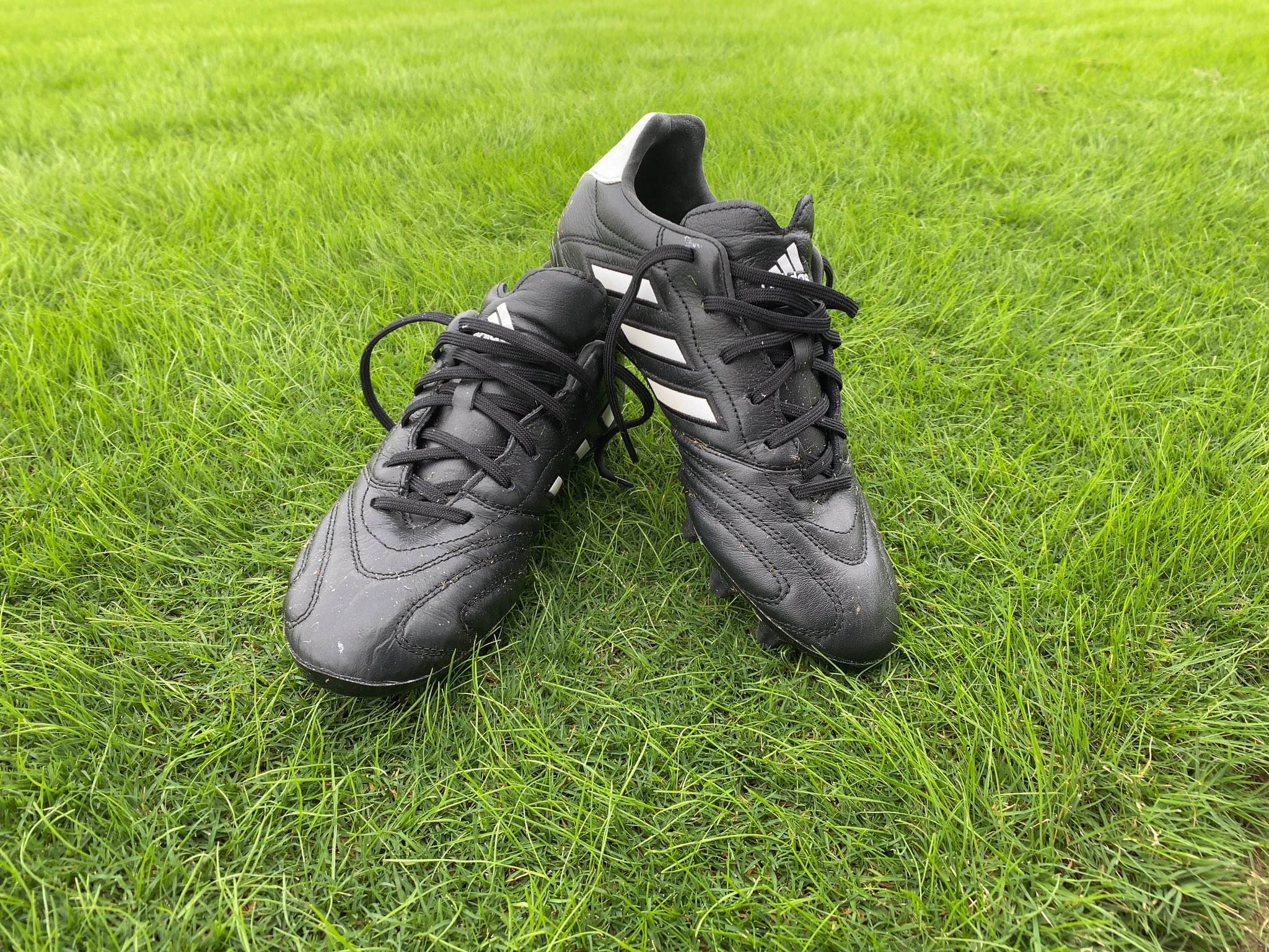 Masato 3 今日は社会人県リーグ主審でした 新スパイクデビューさせました 足にしっかりフィットして 走りやすかったです 改めて 判定の難しさを感じた試合でした また次回も頑張ります 福島県社会人リーグ サッカー審判 サッカー審判3級