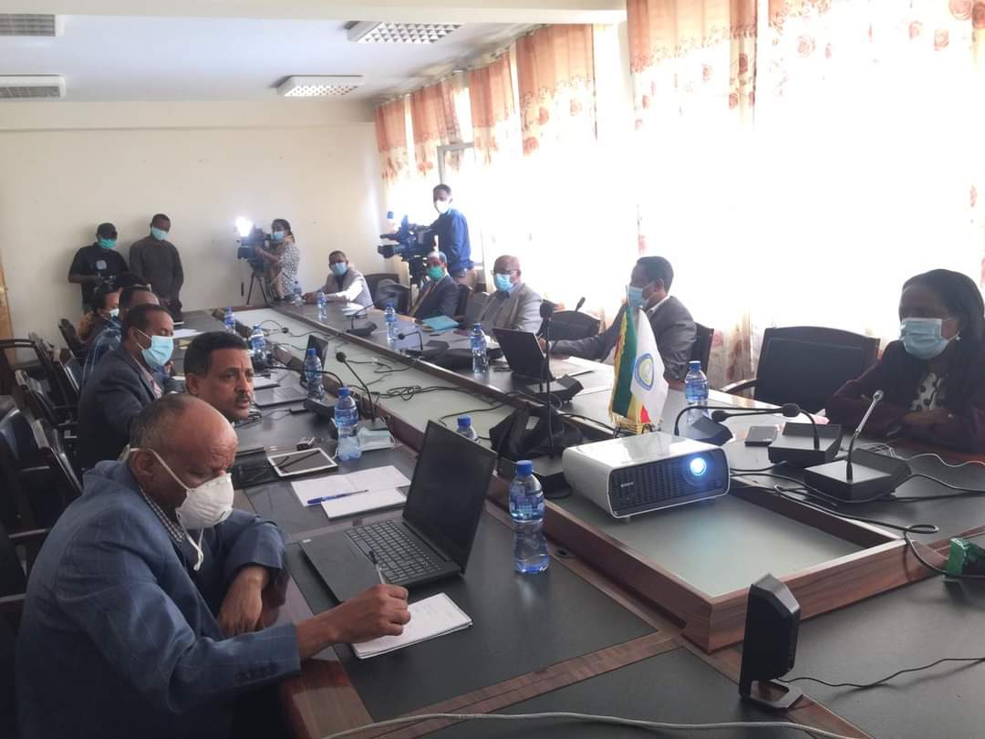 የ<a href="/MekUniETH/">Mekelle University</a> ቦርድ በዛሬው ዕለት
ለዶ/ር አፈወርቅ ሙሉጌታ
ለዶ/ር ኢብራሂም ፍት
ለዶ/ር ክንፈ አብርሃ
ለዶ/ር ምሩፅ ሓጎስ
ለዶ/ር ገ/ህይወት ታደሰ
ለዶ/ር መሃመድ እስማኤል 
ለዶ/ር አለማየሁ ባይራይና ለዶ/ር ሃፍቱ በርሄ የሙሉፕሮፌሰርነት ማዕረግ ሰጥቷል