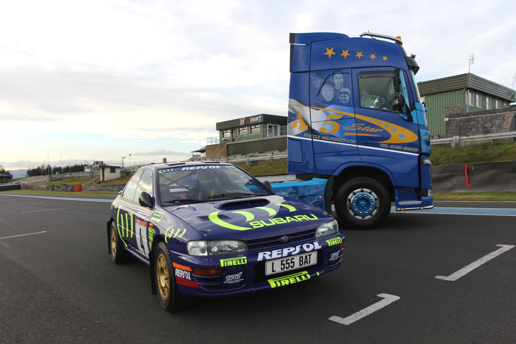 Memory boxes stirred at Knockhill and a new tribute made ... johnfife.co.uk