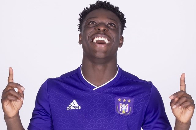 (THREAD) À l’heure de son transfert à   #Rennes, informons les supporters du   #SRFC (qui me l’ont gentiment demandé) sur qui est vraiment Jérémy   #Doku.   #mercato