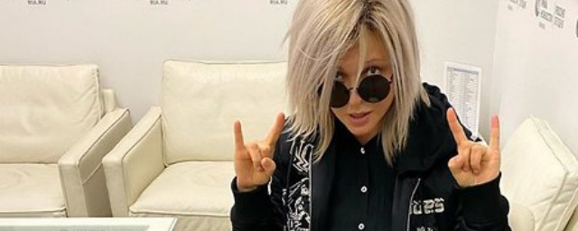 runews24ru's tweet image. Супругу Певцова осудили на неадекватное поведение на публике
#дроздова
runews24.ru/show-business/…