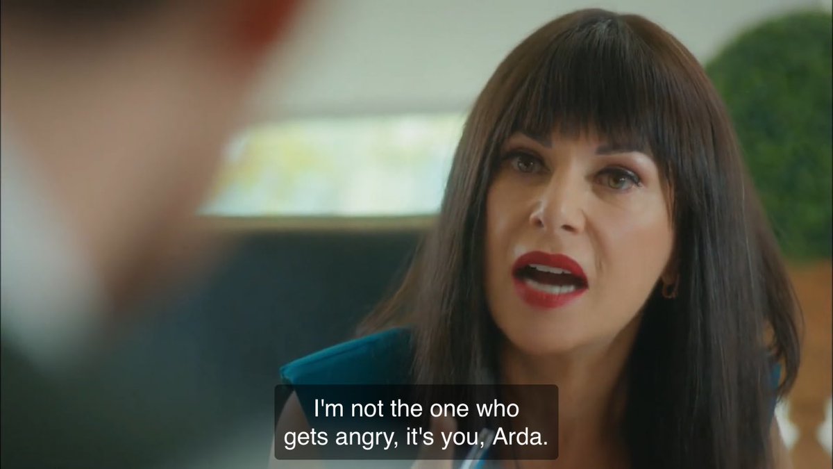 Looks like mother, like son. She’s so brutally honest it’s scary but that’s what I appreciate about her. But it also seems like she’s describing herself. When they both get hurt, they immediately “show their claws.”  #iyigündekötügünde