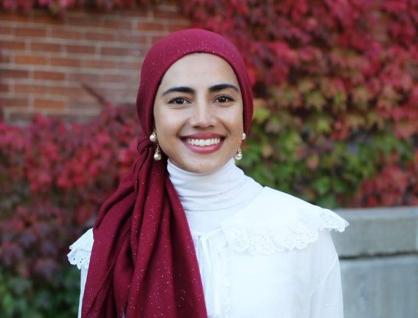 "I just did not see a presence of that at all.” Meena Waseem, a second year student at the Smith School said about the lack of mandatory equity classes.  https://www.thestar.com/news/gta/2020/10/04/why-business-schools-will-need-a-curriculum-overhaul-if-corporations-are-going-to-meet-their-pledges-for-equity-inclusion-and-diversity.html?utm_source=Twitter&utm_medium=SocialMedia&utm_campaign=GTA&utm_content=businesschoolsequity