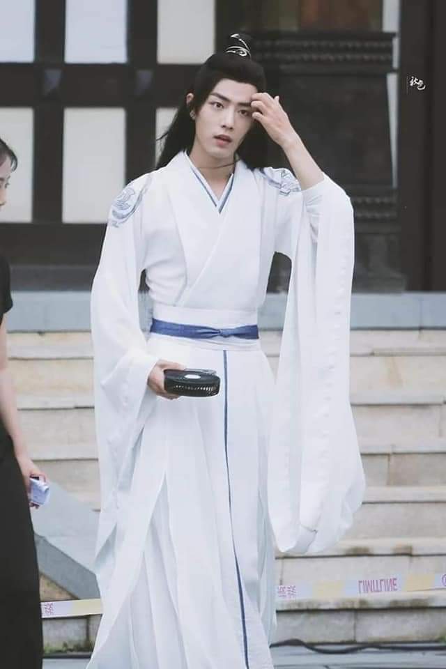 Cooky13803794's tweet photo. 🎂Happy Birthday🎂 ❤Xiao Zhan❤
May you always be happy😗
Make it easy to overcome any difficulties
Zhan is someone I have always respected and loved😍
I will stand forever for Zhan 💕
May you be with your loved one on your birthday Zhan😘

@xiaozhanDAYT0Y
#XiaoZhan29thBirthday https://t.co/2F8upeZjdV