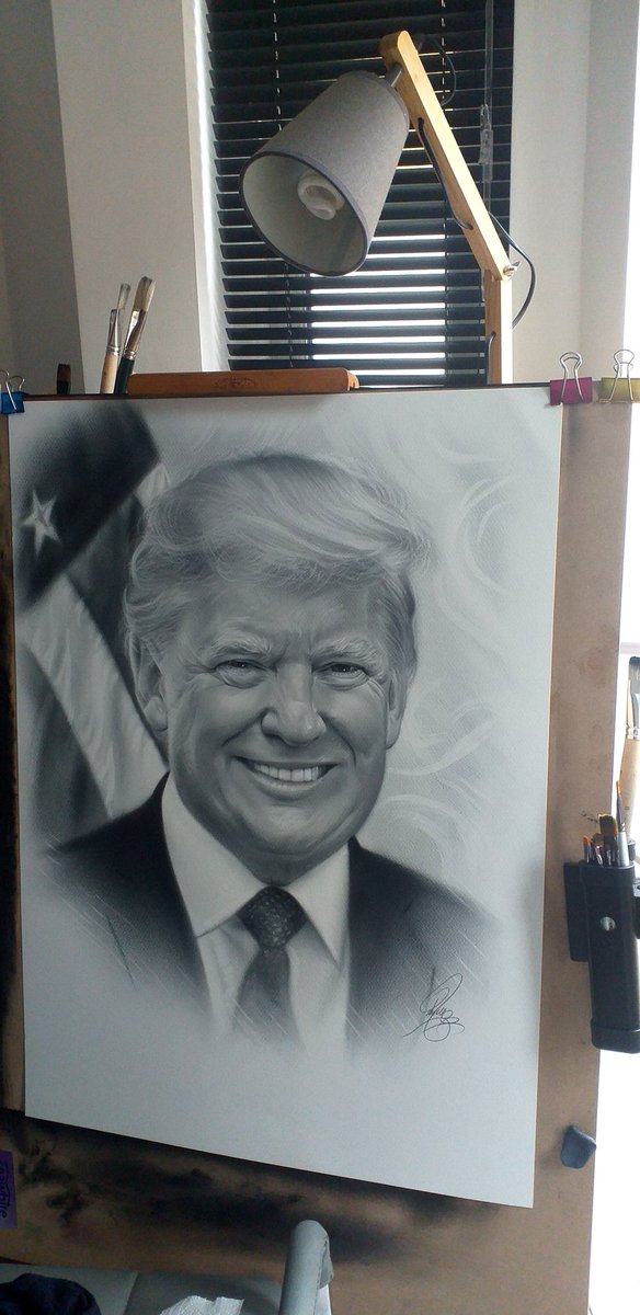 paulduncan85's tweet image. Hi James would u be so kind to share my painting of @potus 
Would love him to see it 
May cheer him up