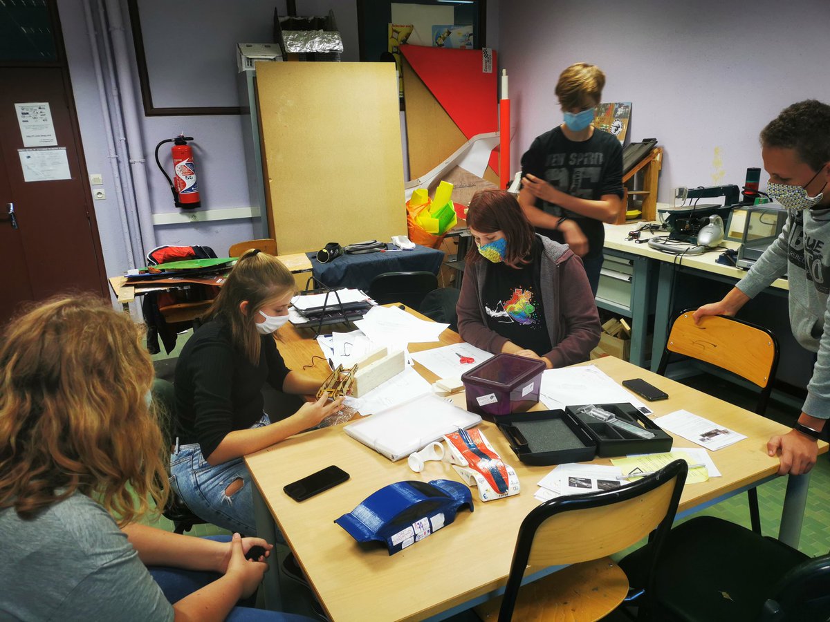 Play572's tweet image. Lancement d&apos;un projet ambitieux  &quot;Course en cours&quot; au collège de Folsch avec une équipe de jeunes ultra-motivés en classe de 3ème  @CourseEnCours @ENI_METZ