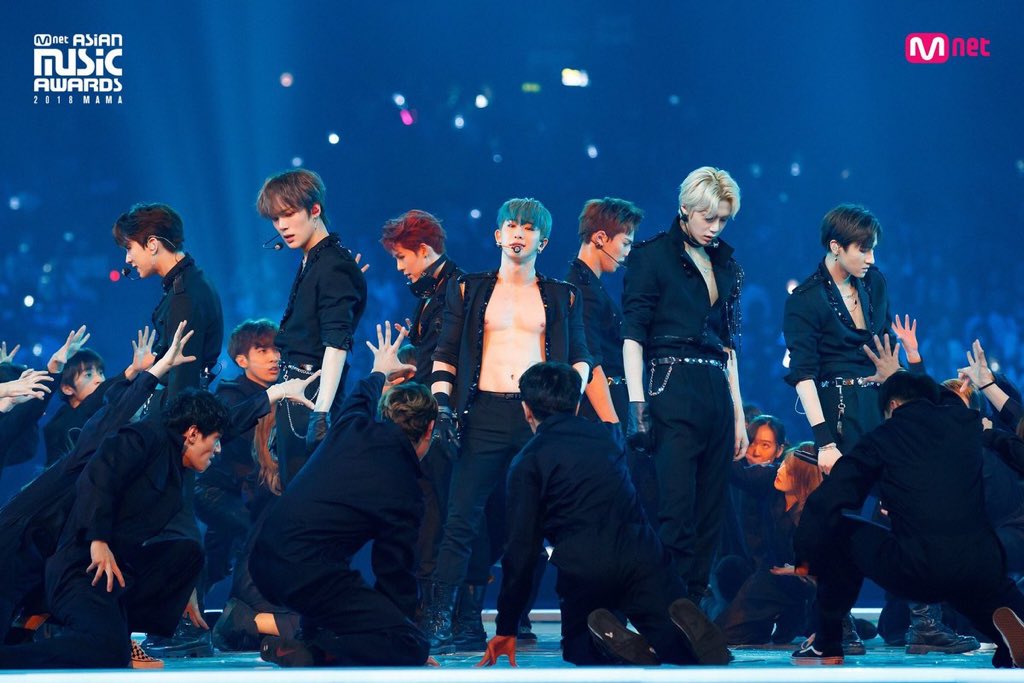 iqazaleh's tweet photo. Look how cool they are when 7 of them are together 
@OfficialMonstaX 
@official__wonho 
@eshygazit 
reinstate wonho @STARSHIPent
#WeAreHereForSeven
#DifferentColoursOfMX7
#OT7POCALYPSE
#BeLoudForMonstaX7 
#JusticeMeansMonstaX7 https://t.co/IUDMPJQOj7
